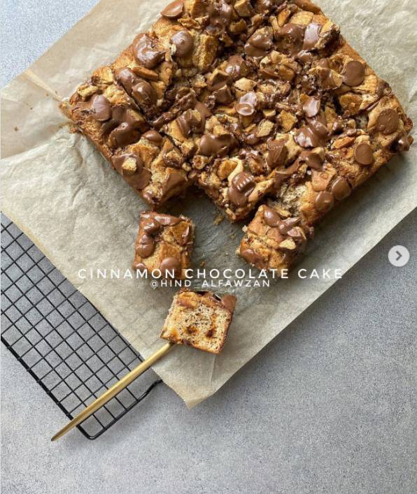 طريقة عمل كيكة السينامون بالشيكولاتة