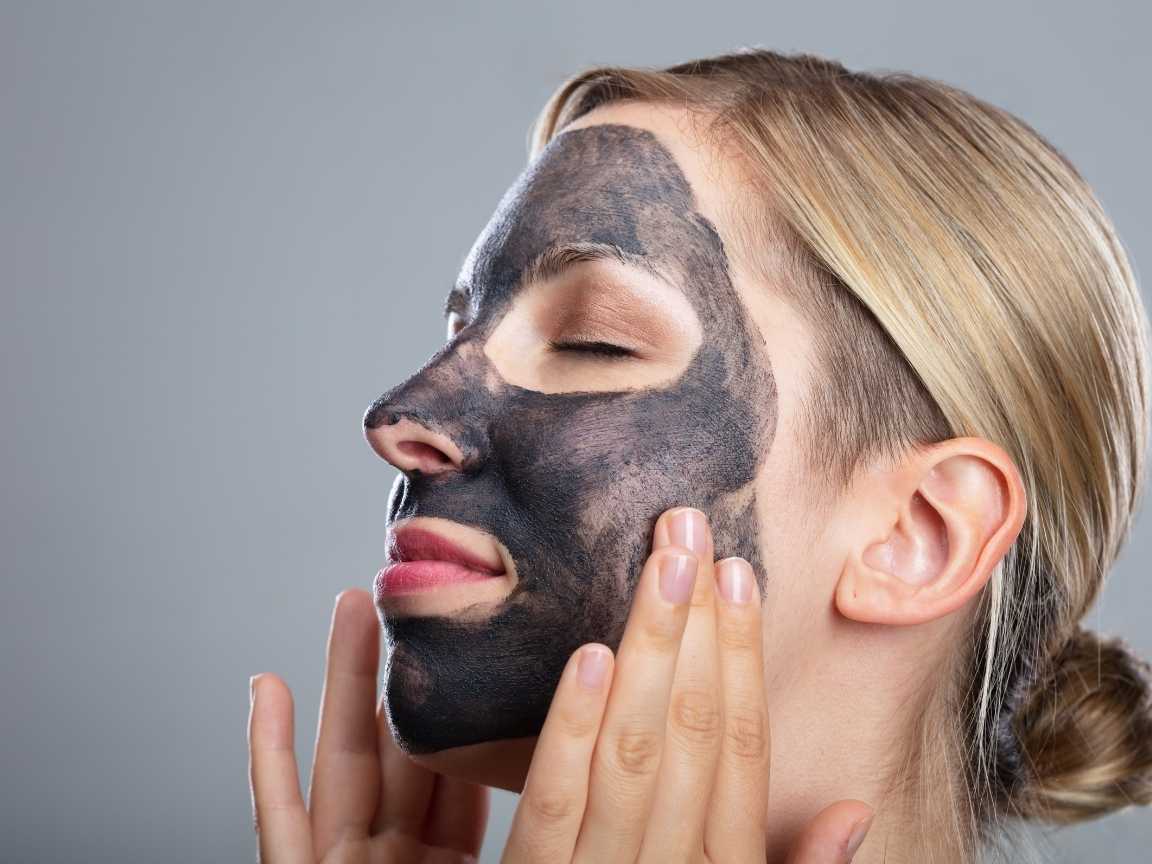 ماسك الفحم للبشرة فوائد وأضرار ماسك الفحم للبشرة