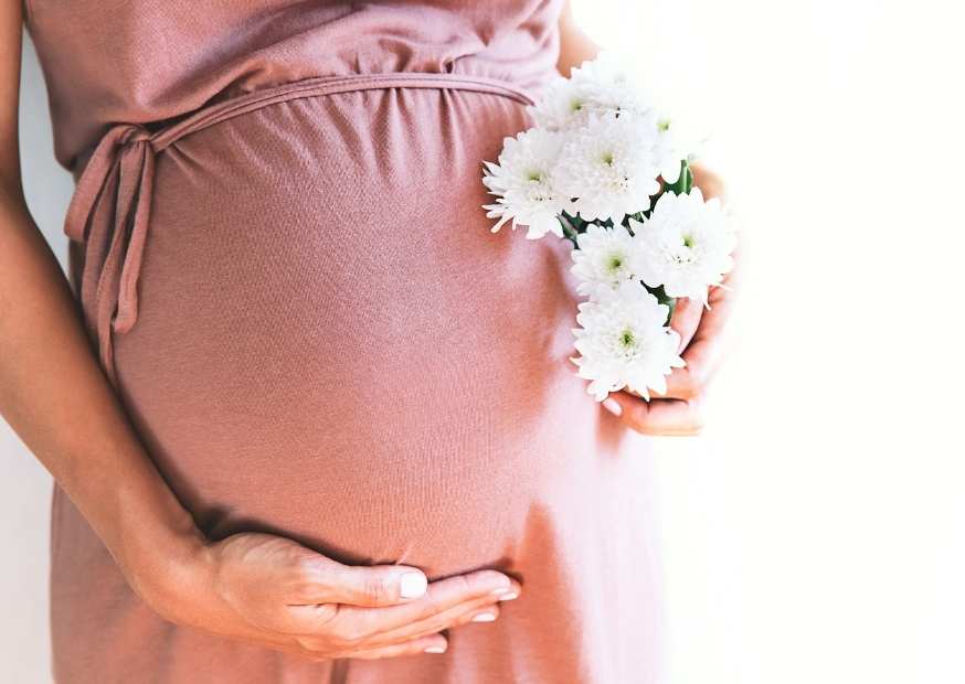 حجم الحمل بتوأم حجم بطن الحامل بتوأم