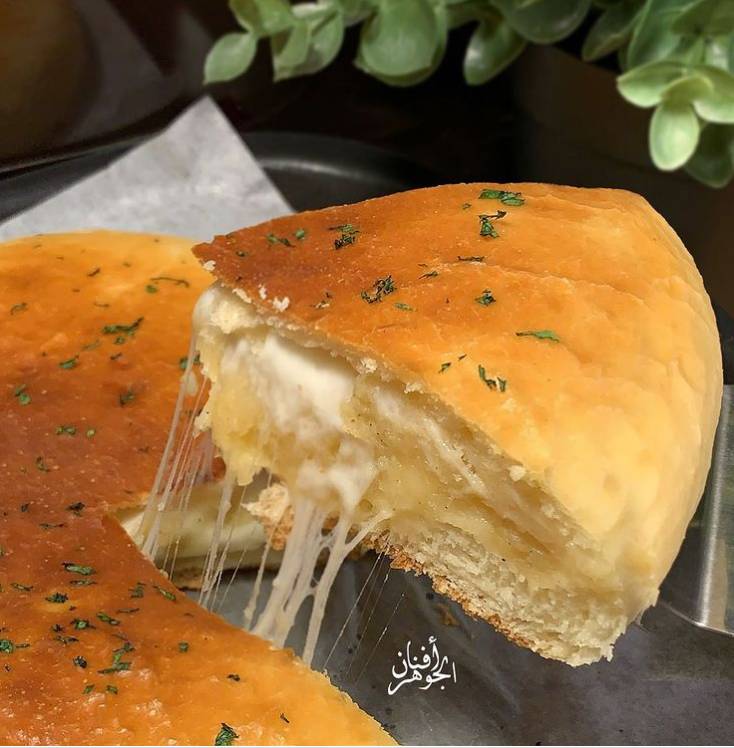 فطيرة بطاطس أفنان فطيرة البطاطس والأجبان