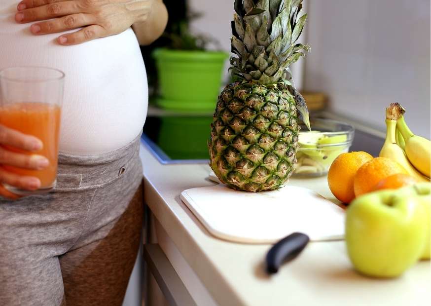 غذاء الجنين الثالث كيف يتغذى الجنين في الشهر الثالث