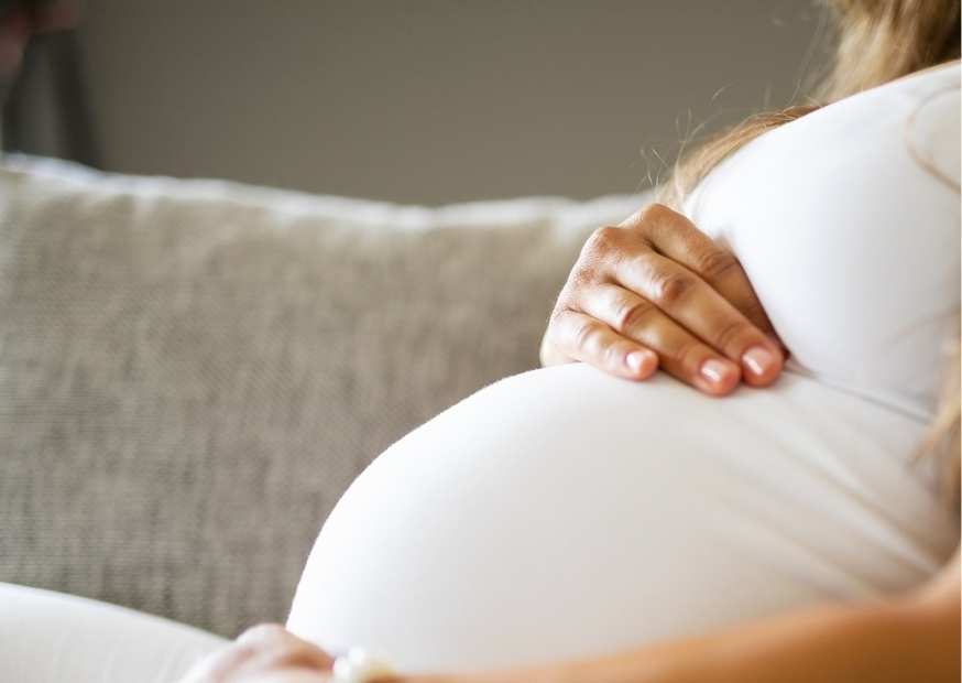 ليونة بطن الحامل في الشهر الثالث