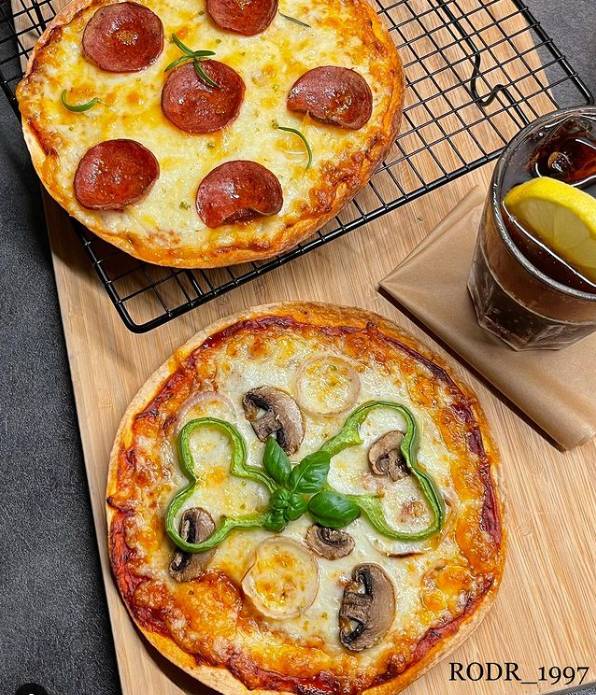 طريقة عمل بيتزا تورتيلا سريعة