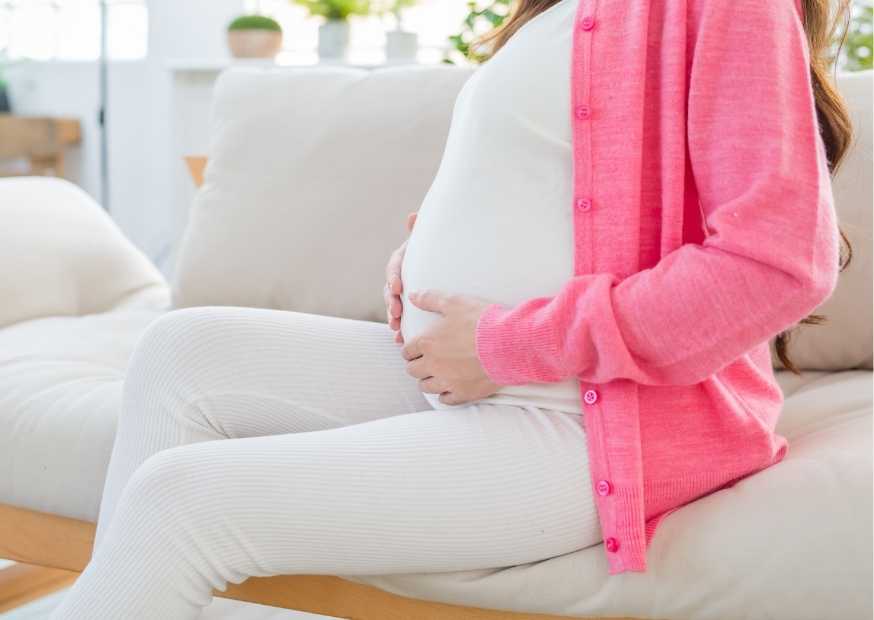 هل الجلوس يضر الحامل هل الجلوس يضر الحامل