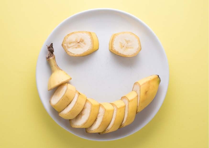 ماسك الموز والحليب للوجه