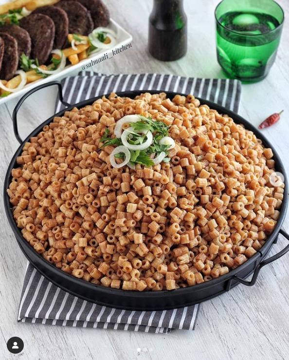 طريقة عمل المكرونة المحمرة طريقة عمل المكرونة المحمرة