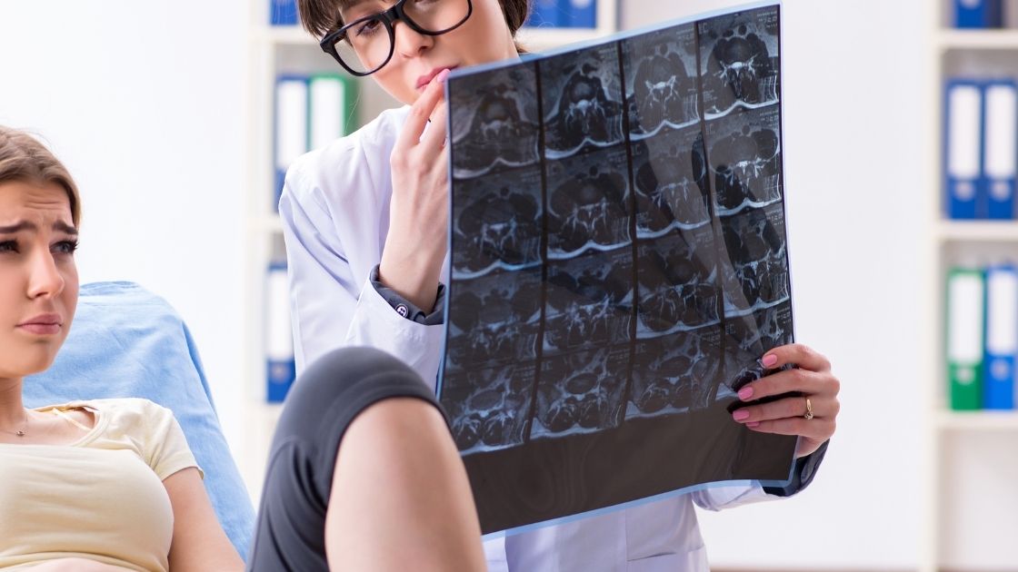 الحمل المتأخر  بالتحليل الحمل المتأخر متى يظهر بالتحليل