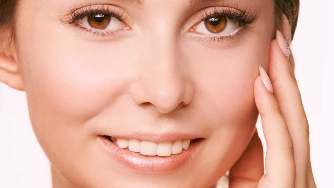 تفتيح البشرة الدهنية ماسك تفتيح البشرة الدهنية