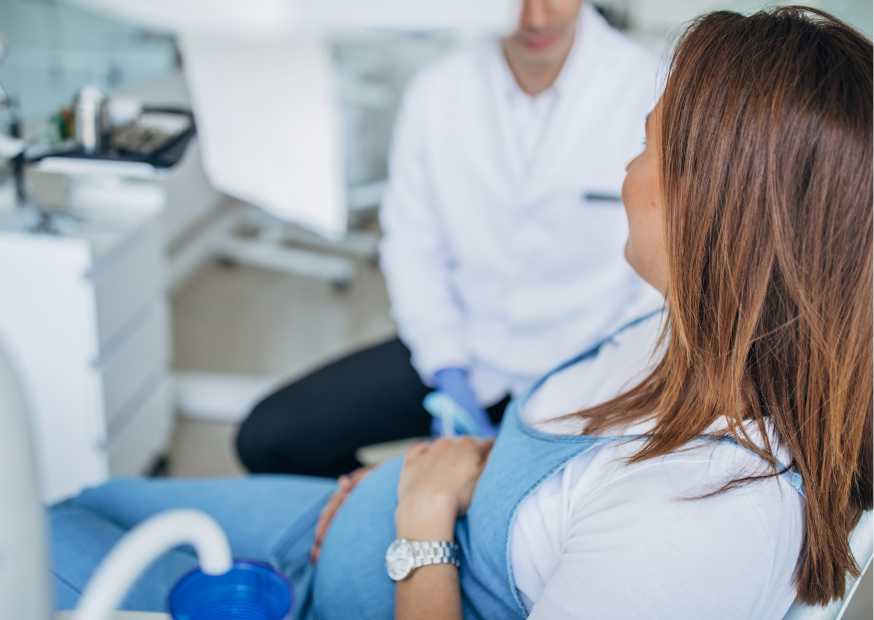 هل يمكن للجنين يعيش في بطن أمه أكثر من تسعة أشهر