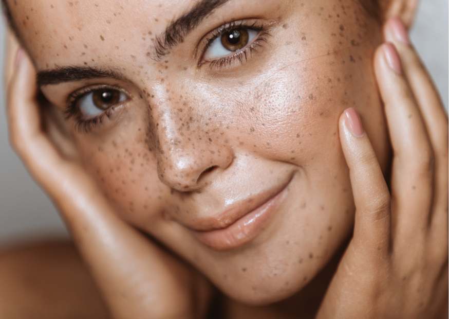 خلطات تفتيح الوجه خلطات تفتيح الوجه