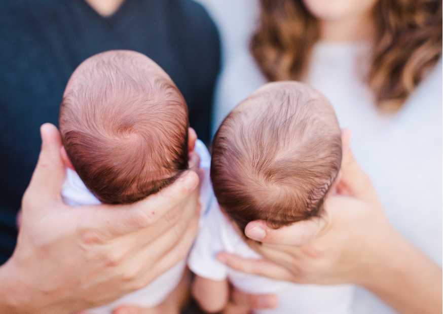 كيف يمكن الحمل بتوأم