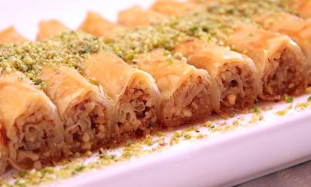 طريقة عمل بقلاوة أصابع طريقة عمل بقلاوة أصابع