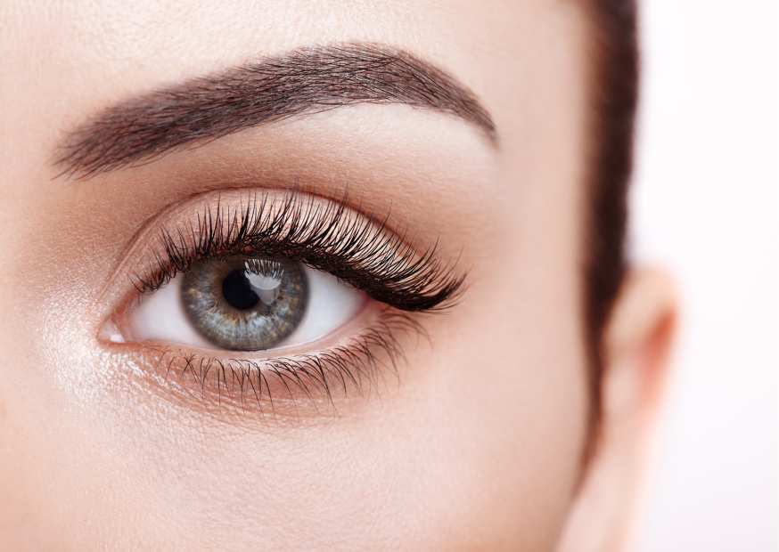 أفضل ماسكارا تبرز سحر عيونك