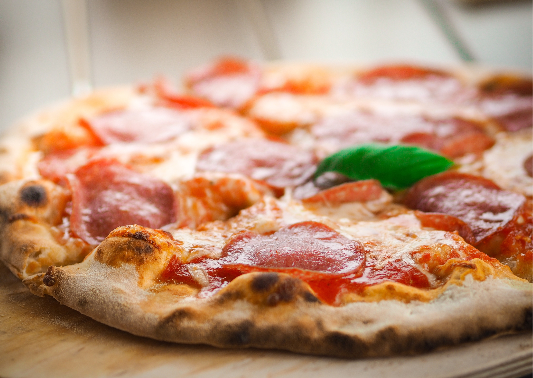 طريقة عمل بيتزا دجاج باربكيو طريقة عمل بيتزا دجاج باربكيو