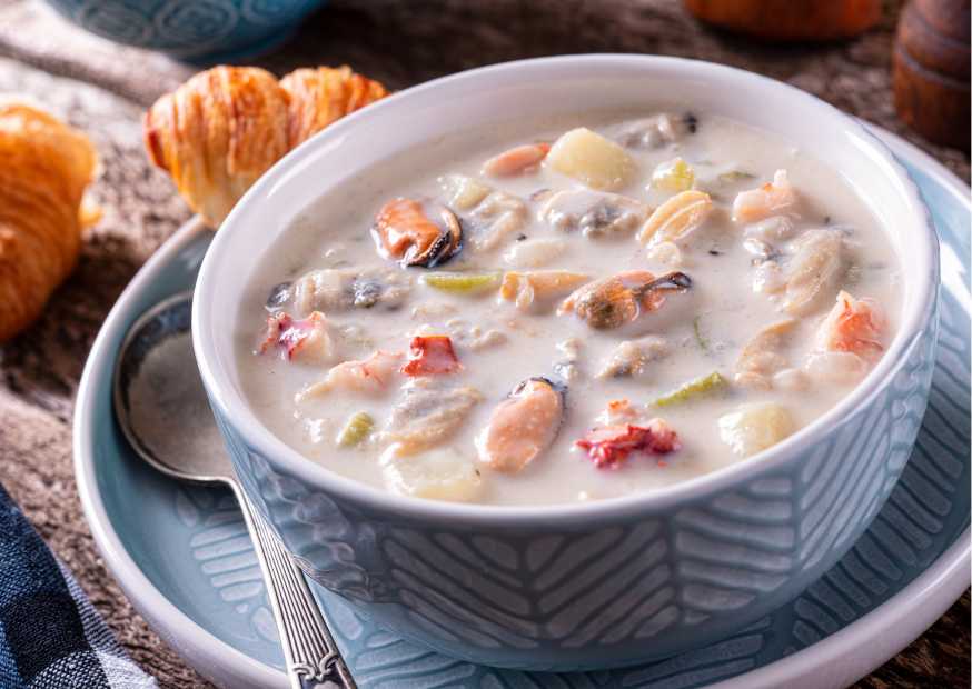 طريقة عمل شوربة السي فود