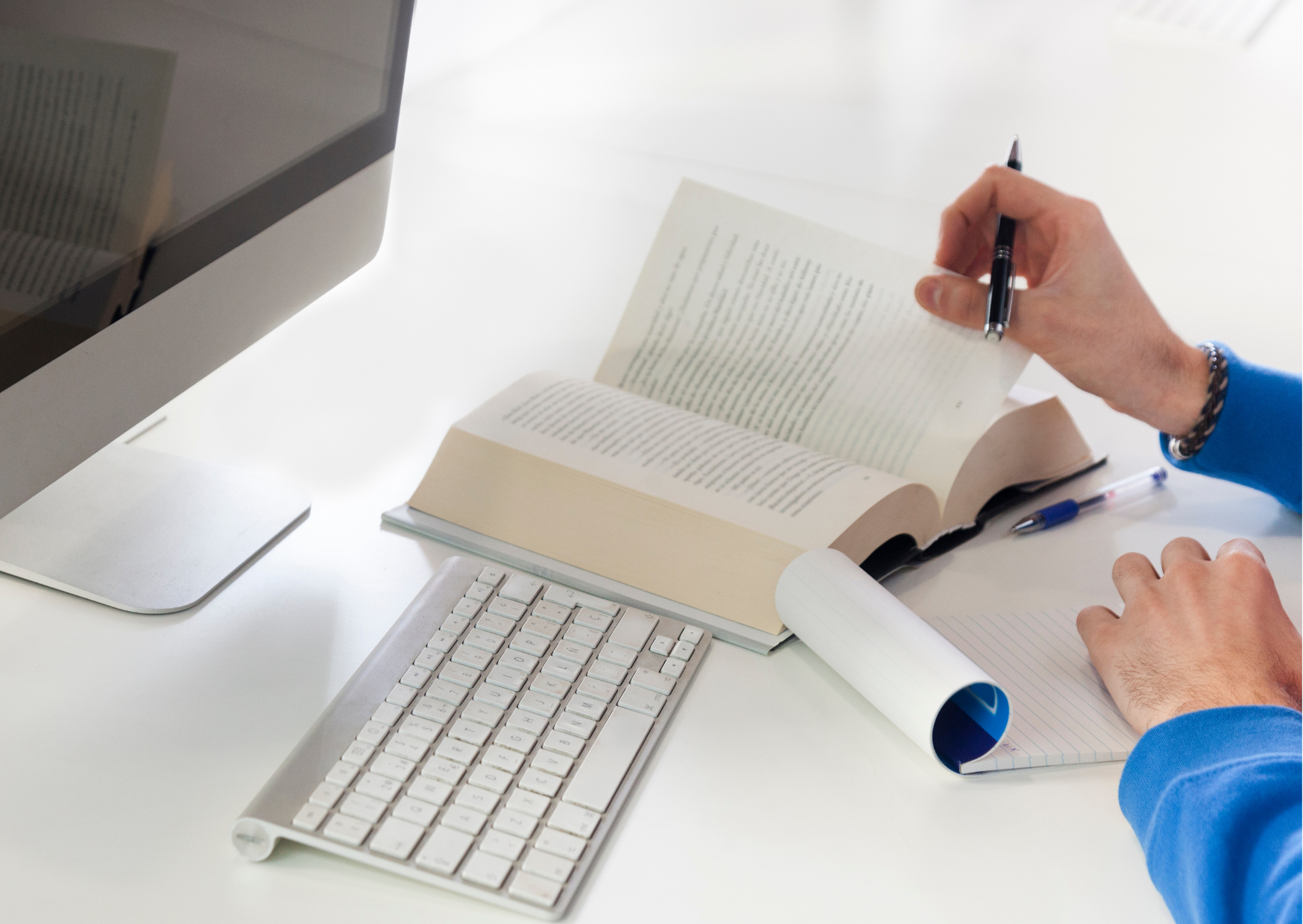 فرص عمل من المنزل في مجال الترجمة